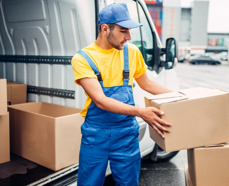 Fast and Reliable Man and Van Services in London and Surrey